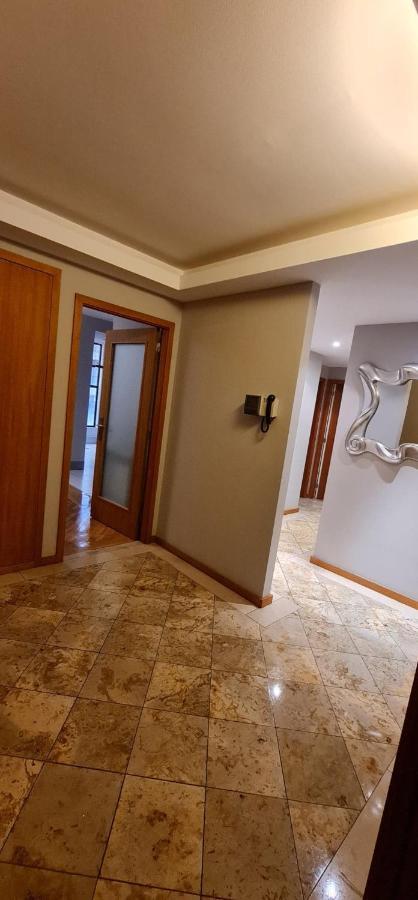 Apartamento Francelos Condominio บีลาโนวาเดกายา ภายนอก รูปภาพ